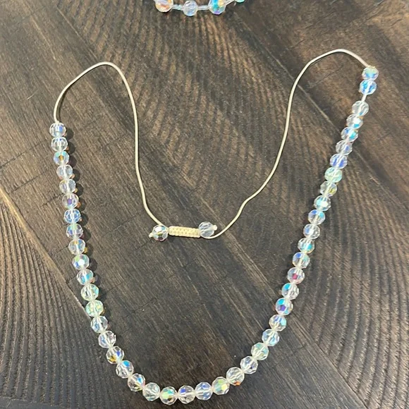 Swarovski Crystal Adjustable Necklace & Bracelet Set - Picture 4 of 4